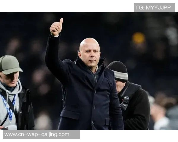 利物浦内部矛盾加剧斯洛特拒绝出售迪亚斯总监休斯强力推动转会事宜